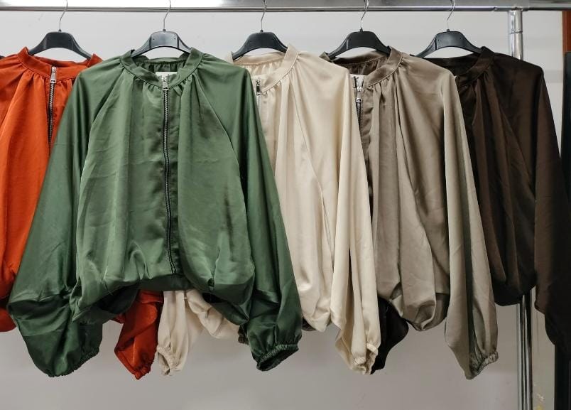BOMBER
